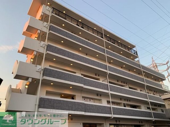 マリアージュ市川の物件外観写真